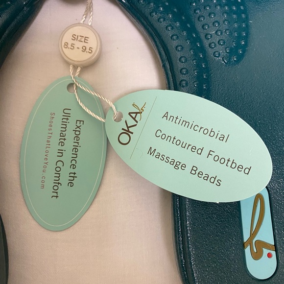 NWT OKA.b Sandals - Picture 3 of 7